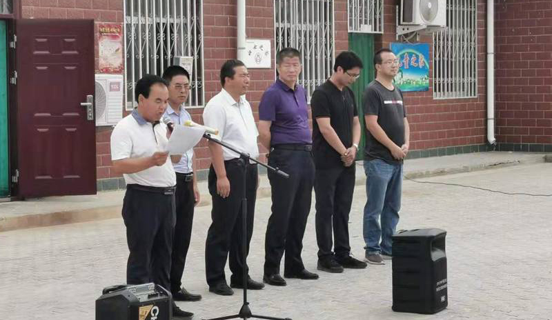 寧夏回族自治區(qū)吳忠市同心縣農(nóng)業(yè)局展會，愛麗潔農(nóng)村廁所改造產(chǎn)品備受歡迎！